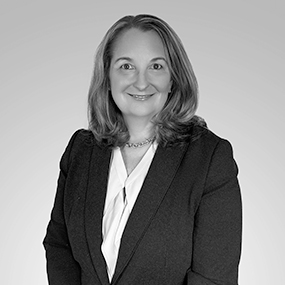 Carolyn	Taylor